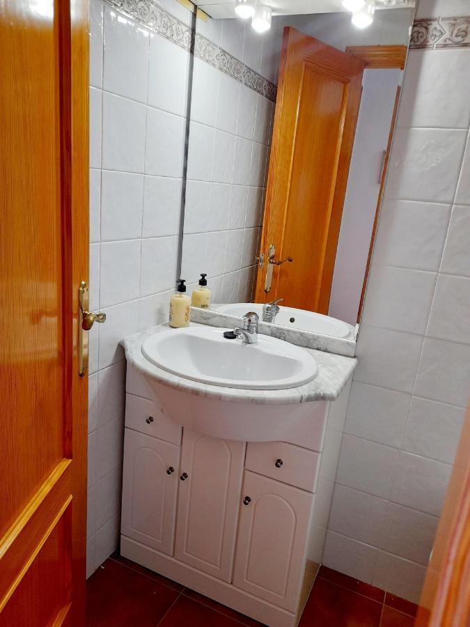 Apartamento Vistas Al Mar, 11 Planta, 50M Playa!! Мирамар Екстериор снимка