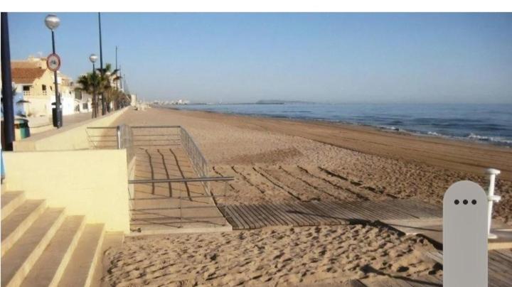 Apartamento Vistas Al Mar, 11 Planta, 50M Playa!! Мирамар Екстериор снимка