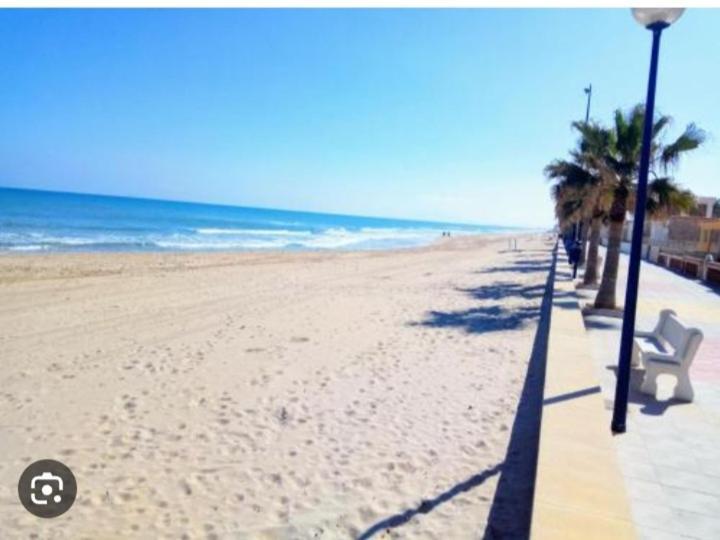 Apartamento Vistas Al Mar, 11 Planta, 50M Playa!! Мирамар Екстериор снимка